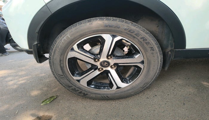 2023 Tata NEXON EV XZ PLUS, Electric, Automatic, 32,520 km, tyre