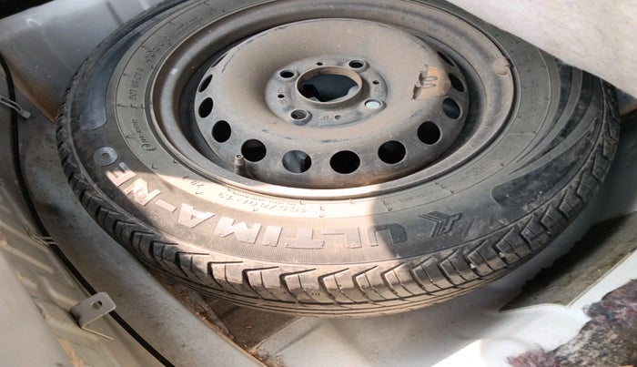 2021 Tata Tiago XT PETROL, Petrol, Manual, 45,497 km, tyre