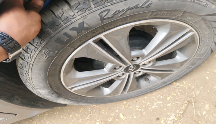 2018 Hyundai Creta SX PLUS AT 1.6 PETROL, Petrol, Automatic, 42,936 km, tyre