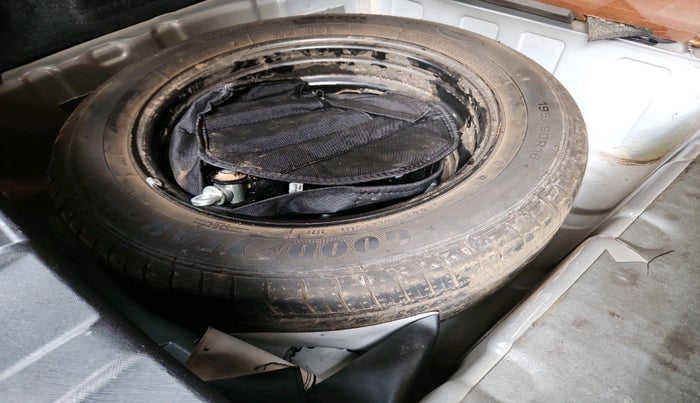 2022 Tata NEXON XZA PLUS (HS) PETROL, Petrol, Automatic, 69,067 km, tyre