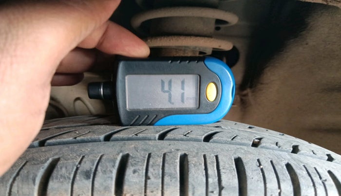 2020 Maruti Alto LXI, Petrol, Manual, 41,909 km, tyre