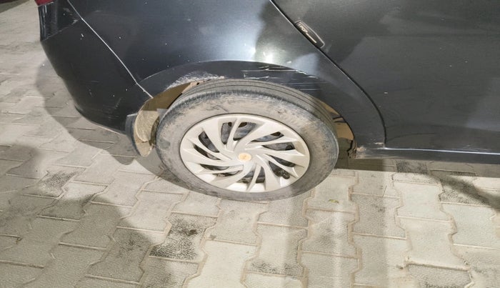 2016 Tata Zest XMS 75PS DIESEL, Diesel, Manual, 2,13,990 km, tyre