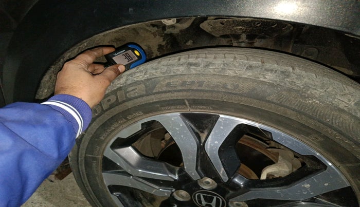 2019 Honda WR-V 1.2L I-VTEC VX MT, Petrol, Manual, 20,692 km, tyre