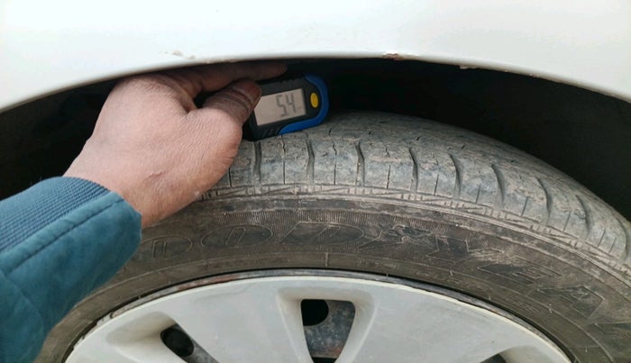 2017 Maruti Ertiga VDI SHVS, Diesel, Manual, 1,62,513 km, tyre