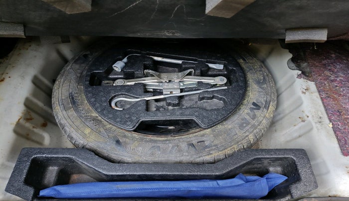 2017 Maruti Ciaz ZDI+ SHVS, Diesel, Manual, 1,47,941 km, tyre