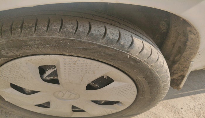 2013 Maruti Alto K10 VXI, Petrol, Manual, 77,074 km, tyre