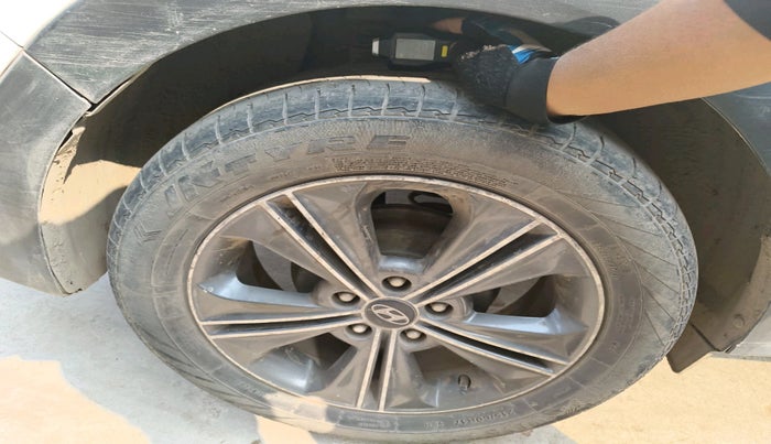 2015 Hyundai Creta SX 1.6 DIESEL, Diesel, Manual, 87,129 km, tyre