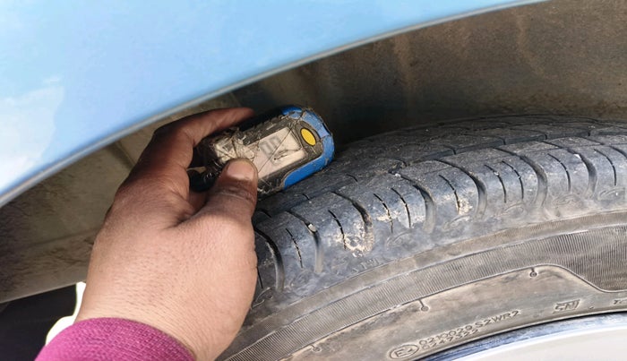 2022 Maruti New Wagon-R ZXI 1.2 AMT, Petrol, Automatic, 12,826 km, tyre