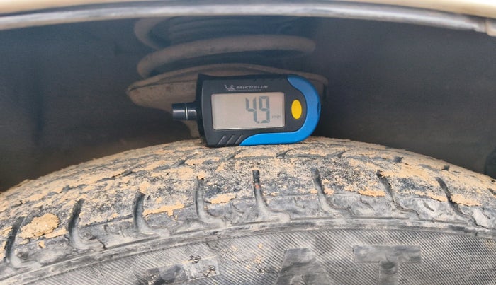 2011 Hyundai Accent GLE, Petrol, Manual, 1,16,597 km, tyre