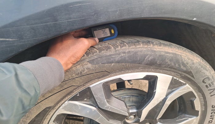 2018 Honda WR-V 1.5L I-DTEC VX MT, Diesel, Manual, 1,23,817 km, tyre