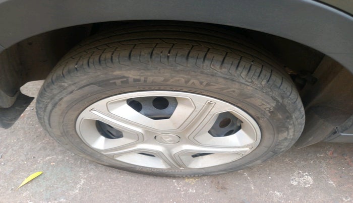 2021 Tata NEXON XM SUNROOF PETROL, Petrol, Manual, 32,610 km, tyre