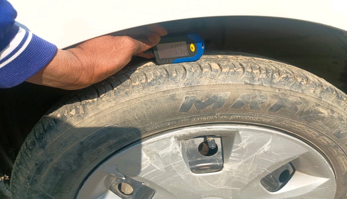 2023 Maruti New Wagon-R VXI CNG 1.0, CNG, Manual, 25,796 km, tyre