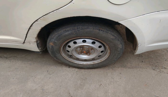 2011 Maruti Swift Dzire LDI, Diesel, Manual, 2,97,833 km, tyre