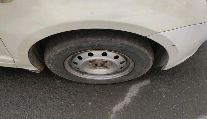 2011 Maruti Swift Dzire LDI, Diesel, Manual, 2,97,833 km, tyre