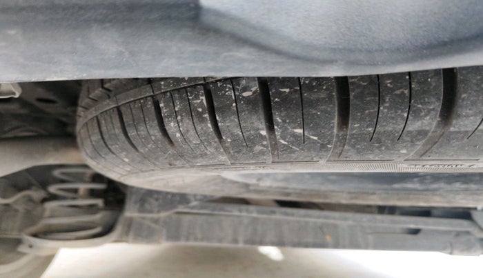 2021 Tata Harrier XZA PLUS 2.0L DUAL TONE, Diesel, Automatic, 72,264 km, tyre