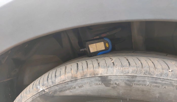 2024 Renault TRIBER RXZ, Petrol, Manual, 13,821 km, tyre