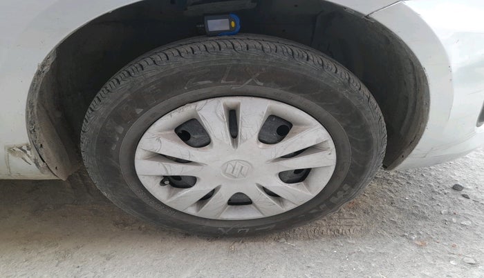 2012 Maruti Swift Dzire VDI, Diesel, Manual, 1,98,035 km, tyre