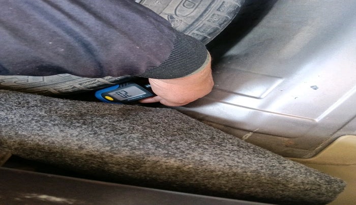 2013 Honda Brio S MT, Petrol, Manual, 51,333 km, tyre