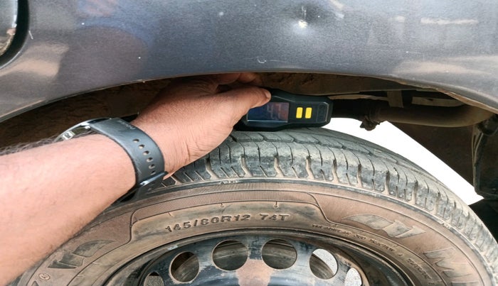 2014 Maruti Alto 800 LXI, Petrol, Manual, 83,959 km, tyre