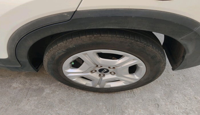 2021 KIA SONET HTX 1.0 IMT, Petrol, Manual, 68,813 km, tyre