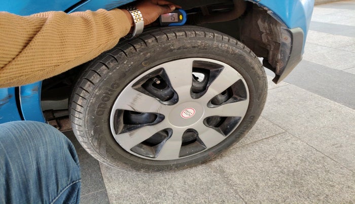 2015 Maruti Alto K10 VXI AMT, Petrol, Automatic, 44,379 km, tyre