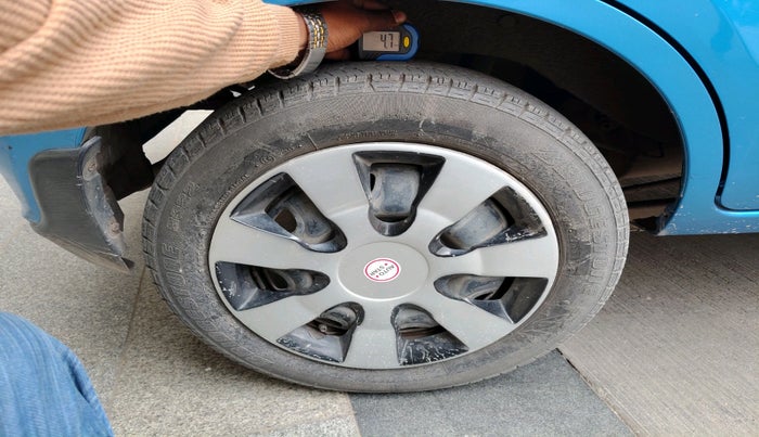 2015 Maruti Alto K10 VXI AMT, Petrol, Automatic, 44,379 km, tyre