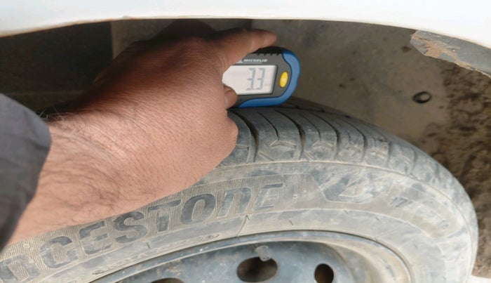 2015 Tata Bolt XMS REVOTRON, Petrol, Manual, 1,94,740 km, tyre