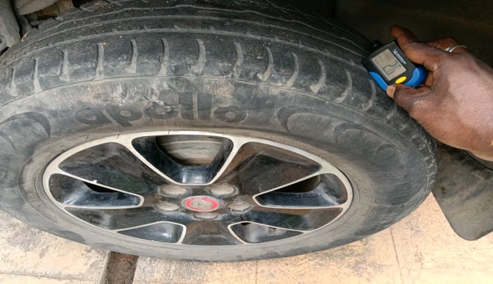 2018 Renault Duster RXS CVT, Petrol, Automatic, 46,052 km, tyre