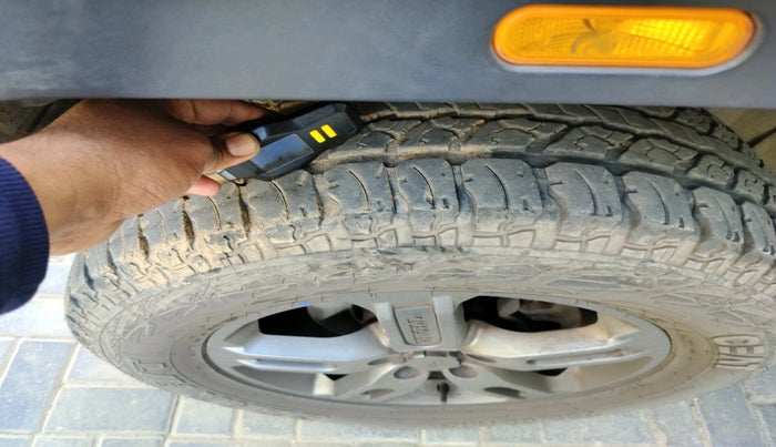 2021 Mahindra Thar LX PETROL HT 4WD AT, Petrol, Automatic, 11,712 km, tyre