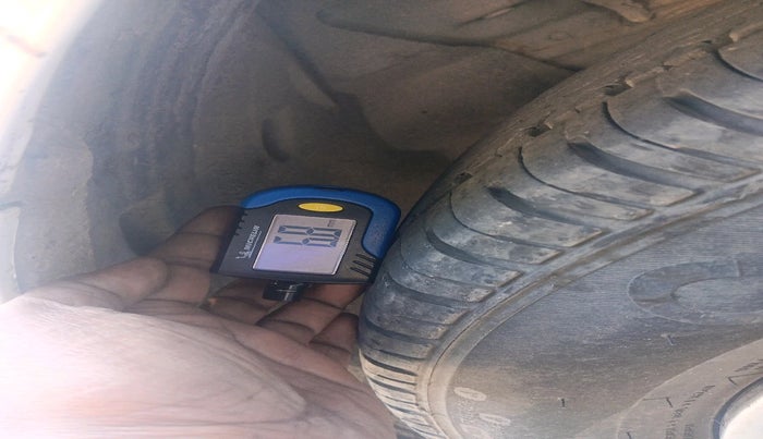 2013 Nissan Sunny XE, Petrol, Manual, 31,590 km, tyre