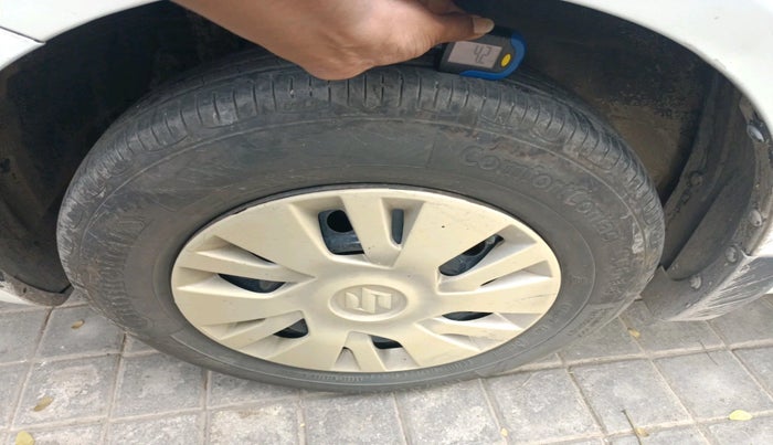 2012 Maruti Swift VDI, Diesel, Manual, 1,14,975 km, tyre