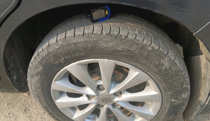 2016 Maruti Ertiga VDI SHVS, Diesel, Manual, 1,84,140 km, tyre