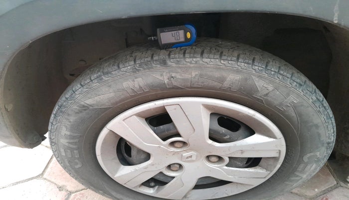 2016 Renault Kwid RXT 0.8, Petrol, Manual, 33,652 km, tyre