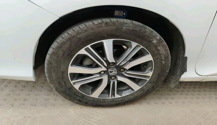 2019 Honda City 1.5L I-DTEC V, Diesel, Manual, 2,19,811 km, tyre