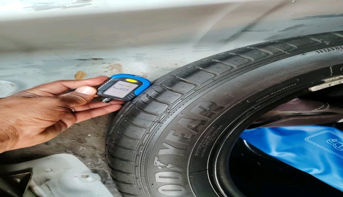 2019 Honda City 1.5L I-DTEC V, Diesel, Manual, 2,19,811 km, tyre