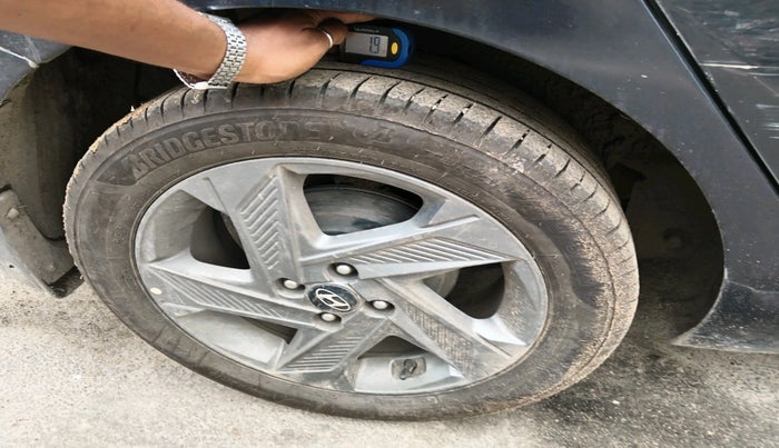 2020 Hyundai Verna SX 1.5 VTVT, Petrol, Manual, 77,968 km, tyre