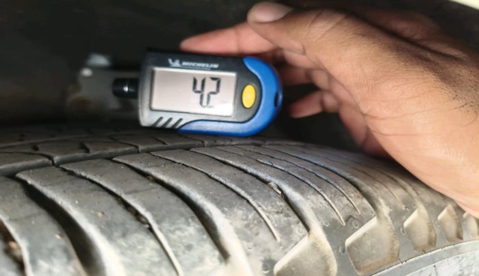 2022 Landrover RANGE ROVER VELAR S R-DYNAMIC 2.0  DIESEL 180, Diesel, Automatic, 44,958 km, tyre