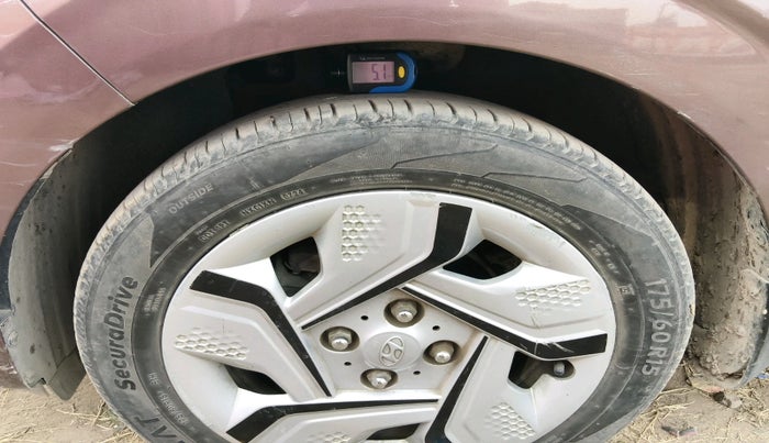 2020 Hyundai AURA S 1.2 AMT, Petrol, Automatic, 57,015 km, tyre