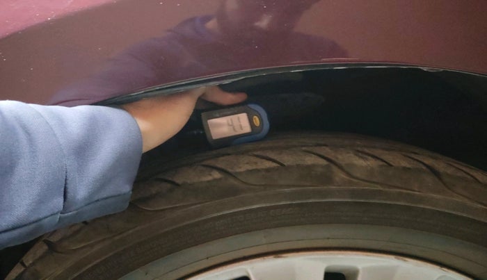 2012 Honda City 1.5L I-VTEC V AT, Petrol, Automatic, 1,28,493 km, tyre