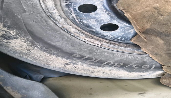 2013 Maruti Swift Dzire VDI, Diesel, Manual, 1,48,045 km, tyre