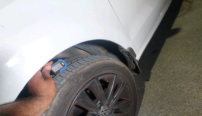 2014 Volkswagen Polo GT TSI AT, Petrol, Automatic, 67,365 km, tyre