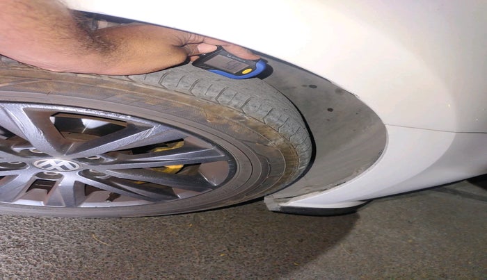 2014 Volkswagen Polo GT TSI AT, Petrol, Automatic, 67,365 km, tyre