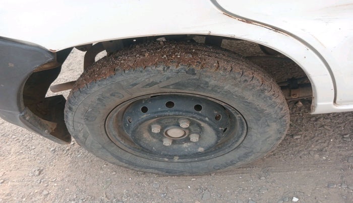 2012 Maruti Alto LXI, Petrol, Manual, 63,991 km, tyre