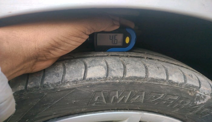 2014 Hyundai Santro Xing GLS, Petrol, Manual, 94,258 km, tyre