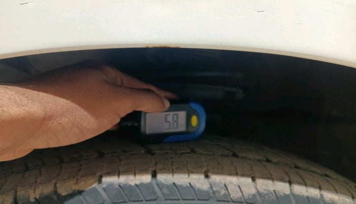 2015 Maruti Swift VXI, Petrol, Manual, 55,190 km, tyre