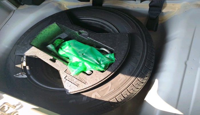 2018 Maruti Celerio ZXI, Petrol, Manual, 19,523 km, tyre