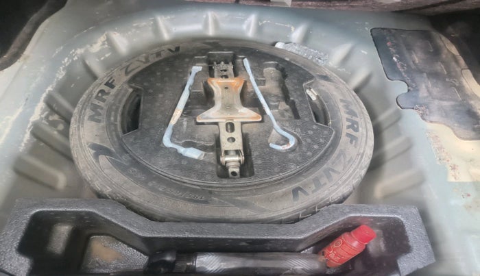 2018 Maruti Ciaz ALPHA 1.4 PETROL, Petrol, Manual, 1,16,619 km, tyre