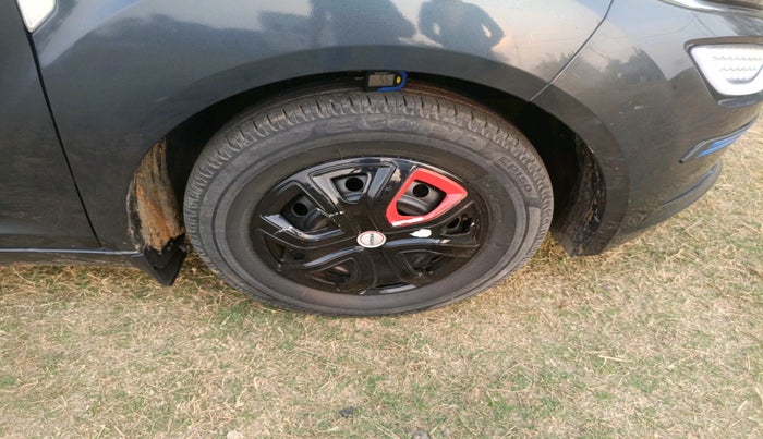 2020 Tata ALTROZ XM PETROL, Petrol, Manual, 18,027 km, tyre