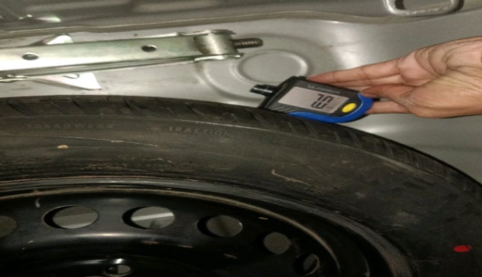 2018 Hyundai Grand i10 SPORTZ 1.2 KAPPA VTVT, Petrol, Manual, 25,746 km, tyre