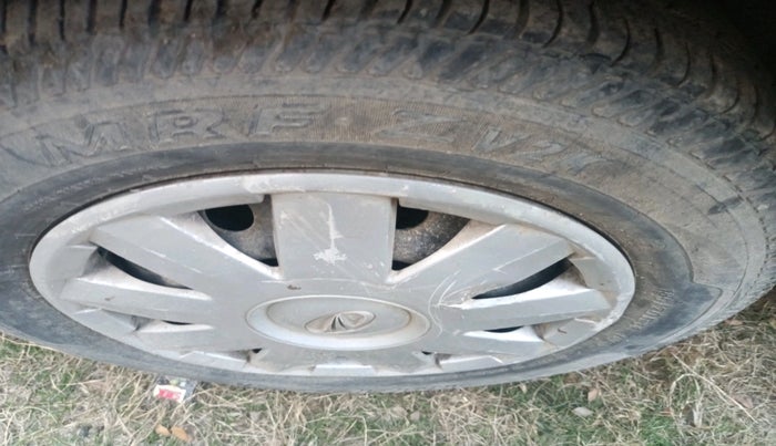 2011 Mahindra Verito 1.5 D4 BS III, Diesel, Manual, 97,677 km, tyre